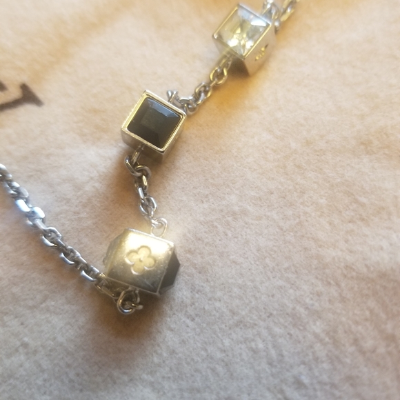 LV Gamble necklace - Picture 8 of 13